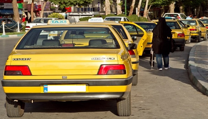 برخورد جدی با رانندگان تاکسی فاقد ماسک در کرمانشاه