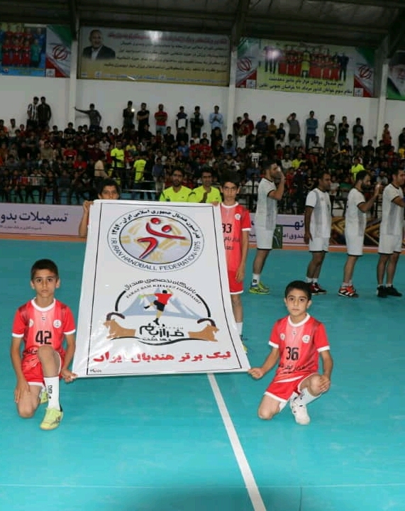 فراز بام دهدشت مهمترین داربی لیگ کشوری را به سود خود پایان داد / لکه تاریکی برای کارنامه صدا و سیمای کهگیلویه و بویراحمد + تصاویر فراز بام دهدشت مهمترین داربی لیگ کشوری را به سود خود پایان داد / لکه تاریکی برای کارنامه صدا و سیمای کهگیلویه و بویراحمد + تصاویر