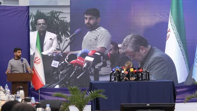 تکرار استیضاح شهردار مشهد؛ بازی سیاسی یا مطالبه مردمی؟