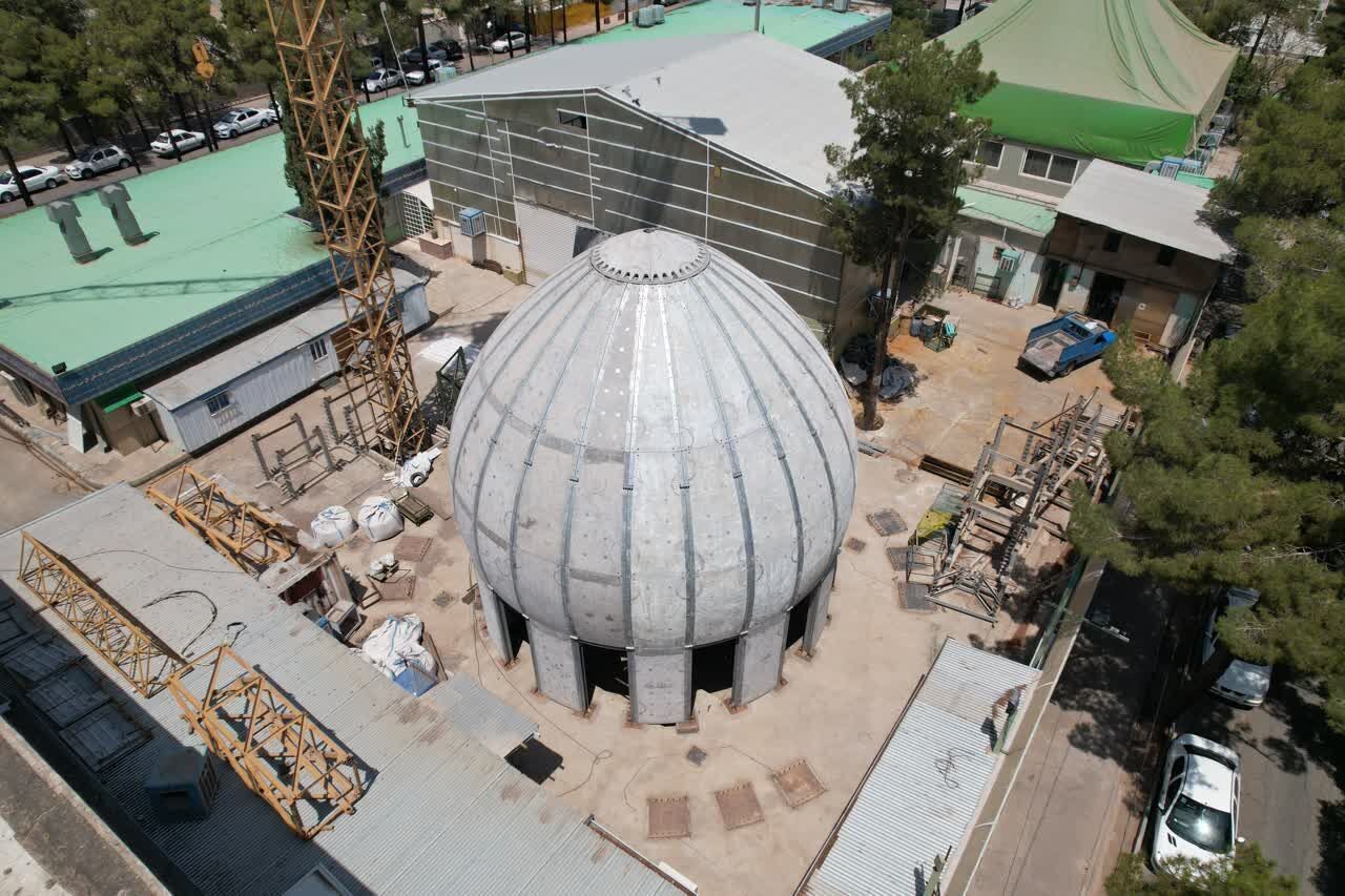 پایان عملیات ساخت و انتقال گنبد تل زینبیه از کرمان به عراق