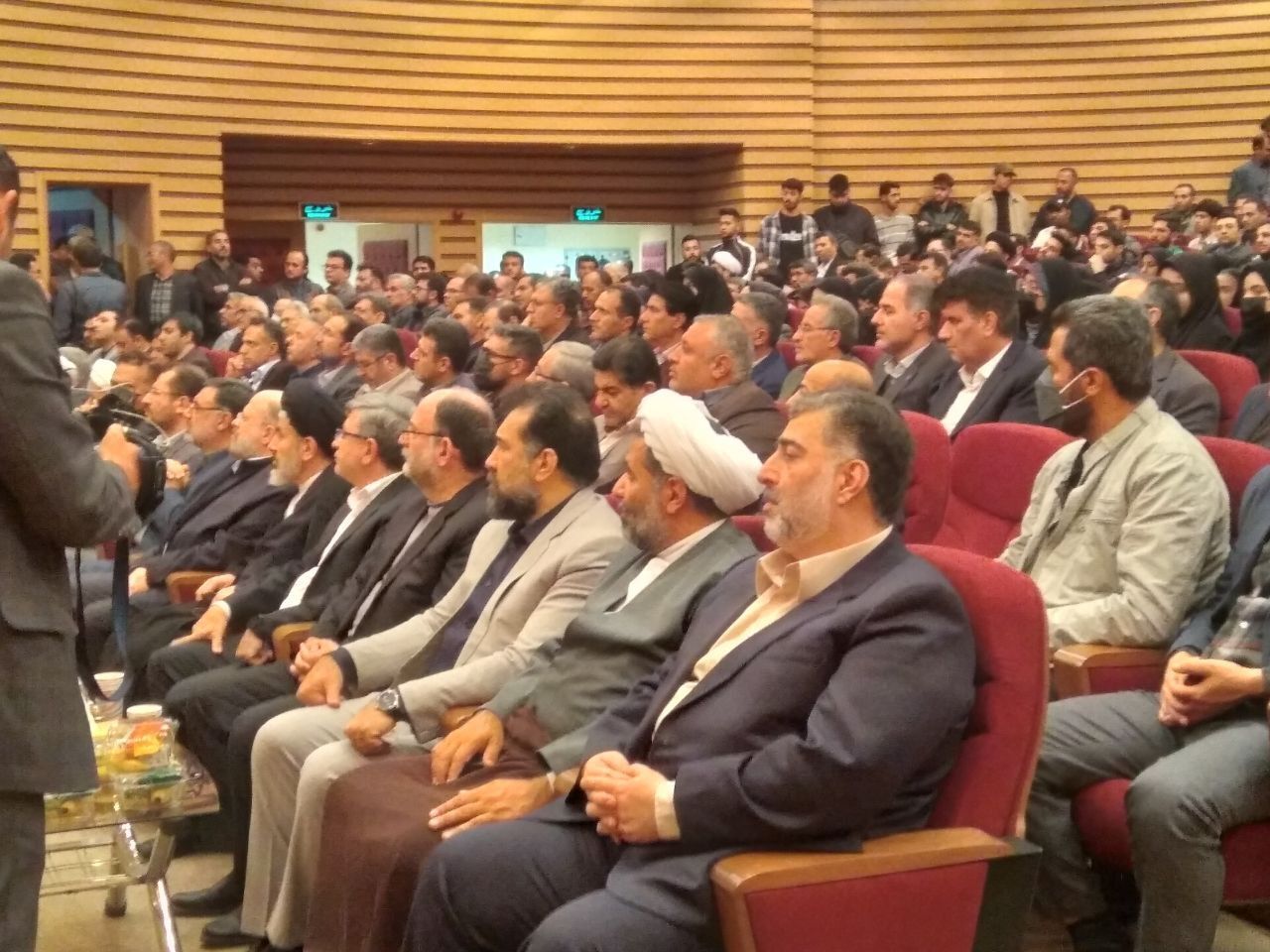 خطر نظام سلطه متوجه همه مسلمانان است/ مسلمانان با اتحاد جلوی نظام سلطه بایستند