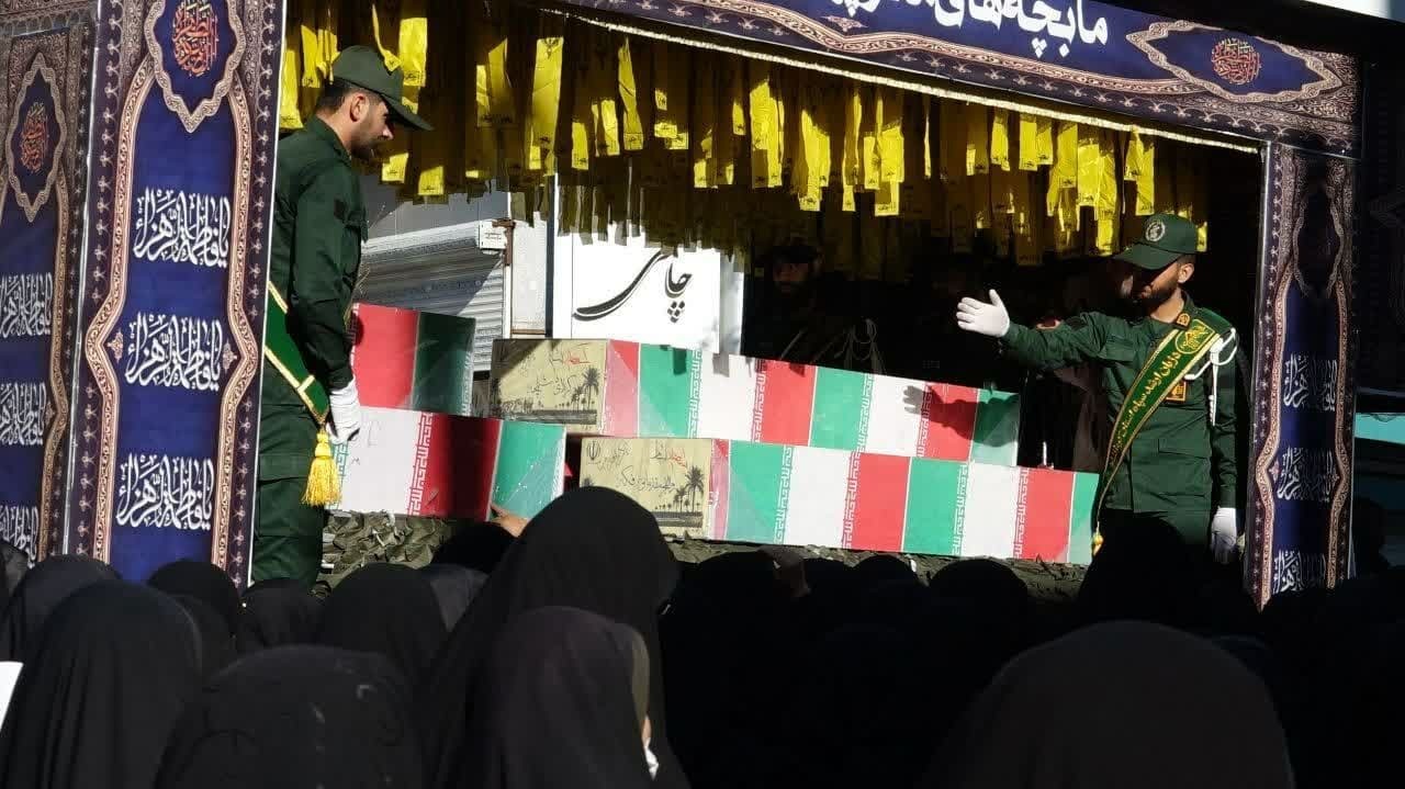 تبعیت از ولایت و خدمت به مردم، راه رسیدن به آرمان&zwnj;های شهدا است