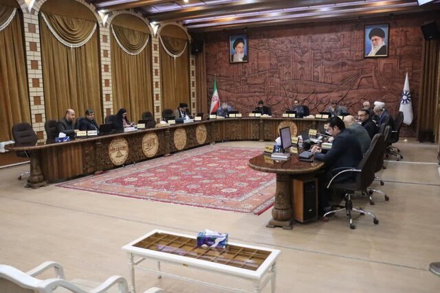 رسیدگی به دستگیری&zwnj;ها وظیفه ذاتی شوراست/ رسیدگی در جلسه علنی باشد و مردم در جریان دستگیری&zwnj;ها قرار گیرند