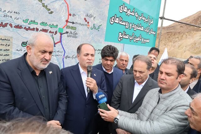 عملیات اجرایی انتقال آب سد کلقان بستان آباد با حضور وزرای جهاد کشاورزی و نیرو آغاز شد عملیات اجرایی انتقال آب سد کلقان بستان آباد با حضور وزرای جهاد کشاورزی و نیرو آغاز شد