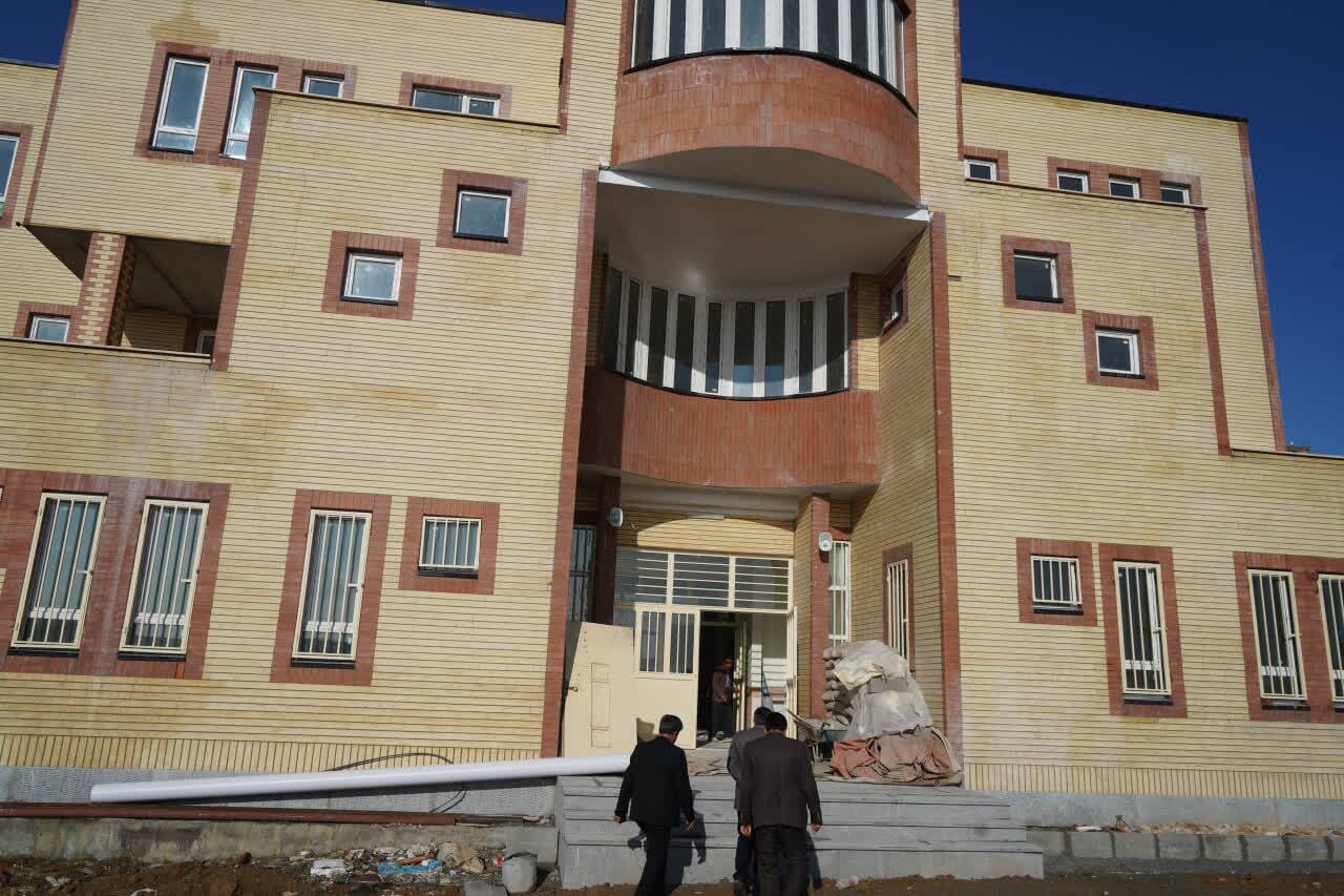 بازدیدهای میدانی مسئولان برنامهریزی کشور از پروژههای عمرانی و آموزشی کردستان در سفر به دیواندره، سقز و بانه بازدیدهای میدانی مسئولان برنامهریزی کشور از پروژههای عمرانی و آموزشی کردستان در سفر به دیواندره، سقز و بانه