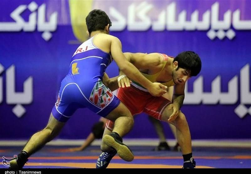 ملایر با مربیان سازنده بربام کشتی بزرگسالان استان همدان ایستاد ملایر با مربیان سازنده بربام کشتی بزرگسالان استان همدان ایستاد